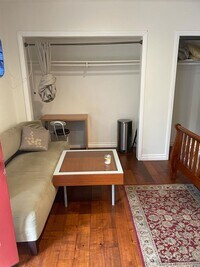 5814 Cahill Ave, Unit 1 photo'