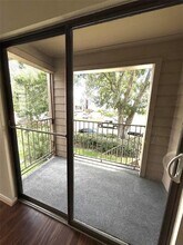 6701 Sands Point Dr in Houston, TX - Foto de edificio - Building Photo