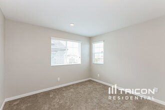 31727 Willowood Way in Menifee, CA - Building Photo - Building Photo