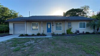 502 Santiago Ave in Orlando, FL - Building Photo