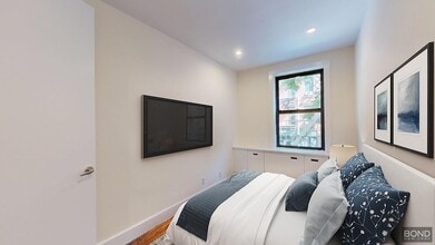 156 Prince St in New York, NY - Building Photo - Building Photo