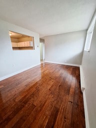 Elmwood Place Apartments in Sault Ste Marie, ON - Building Photo - Building Photo