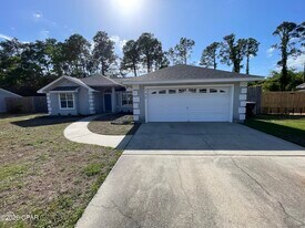140 Treasure Palm Dr in Panama City Beach, FL - Building Photo