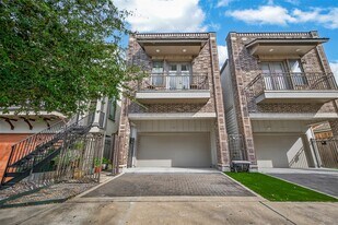 604 W Pierce St in Houston, TX - Building Photo