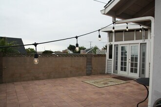 15666 Hesse Dr in La Mirada, CA - Foto de edificio - Building Photo