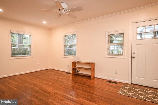 property at 4905 Huron St
