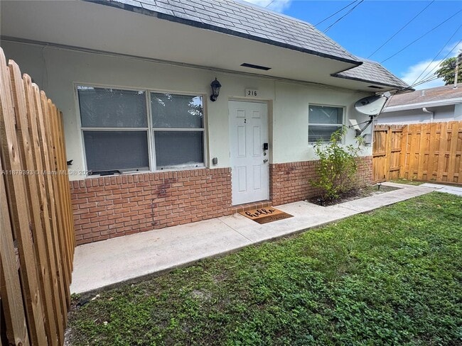 property at 216 NE 41st St