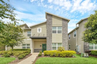 780 Pebble Beach Dr in Kissimmee, FL - Building Photo - Building Photo