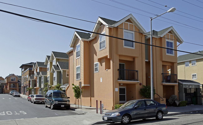 Heritage Homes in San Francisco, CA - Building Photo - Building Photo