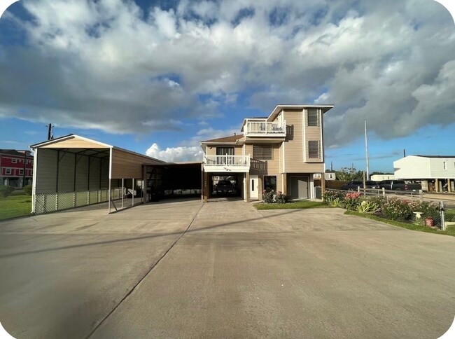 property at 402 14th St