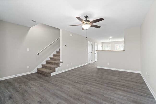 property at 1019 Glenkirk Dr