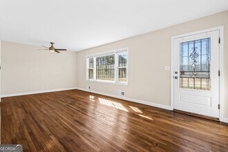 1406 Columbia Dr in Decatur, GA - Building Photo - Building Photo