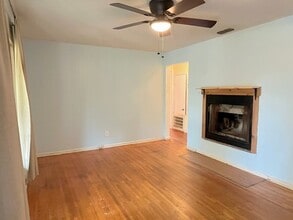 2611 Pembrook Dr in Orlando, FL - Building Photo - Building Photo