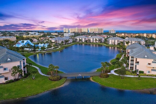 353 S US Hwy 1, Unit E408 in Jupiter, FL - Building Photo - Building Photo