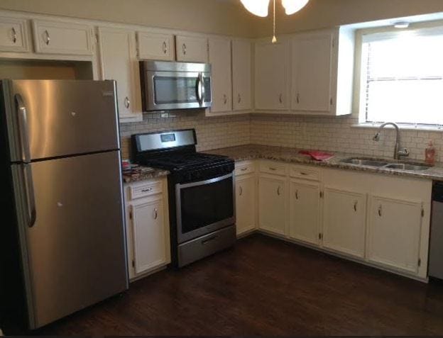 3900 Windwood Cir in Bryan, TX - Foto de edificio - Building Photo