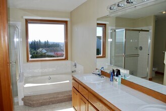 Beautiful views at this Marysville home in Marysville, WA - Building Photo - Building Photo