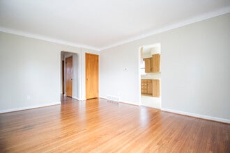 25 Willamont Rd in Toledo, OH - Building Photo - Building Photo