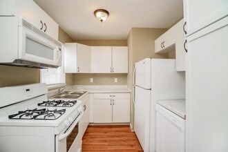 2231 Dartmouth Ave in Columbus, OH - Building Photo - Building Photo