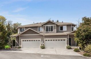 4020 Shelby Rd in Lynnwood, WA - Building Photo