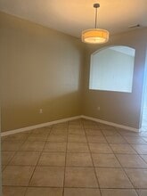 12398 SW 125th Ter in Miami, FL - Foto de edificio - Building Photo