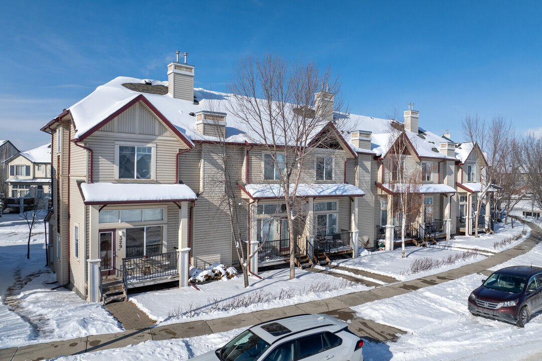 Copperfield Crossing in Calgary, AB - Building Photo