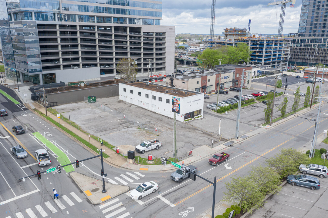 Pullman at Gulch Union in Nashville, TN - Building Photo