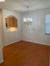 6149 St Andrews Way in Livermore, CA - Foto de edificio - Building Photo