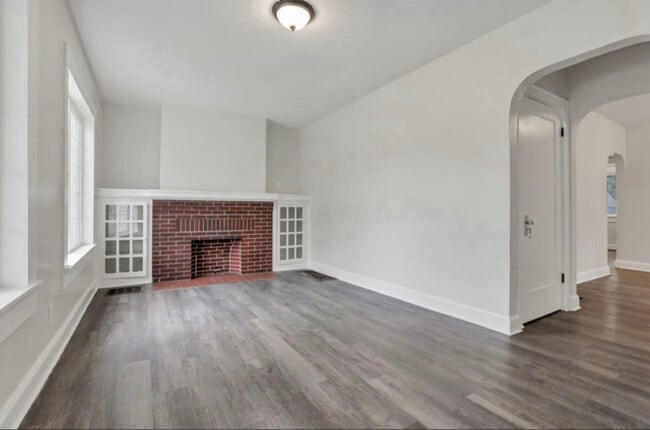 1364 S Champion Ave in Columbus, OH - Building Photo - Building Photo