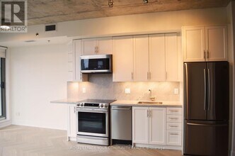 630-630 Queen St E in Toronto, ON - Building Photo - Building Photo