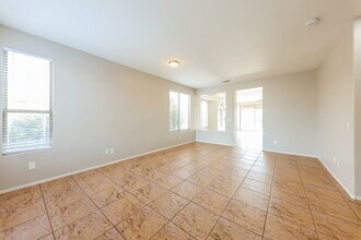 6651 W Townley Ave in Glendale, AZ - Foto de edificio - Building Photo