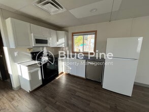 369 Gladstone St in Idaho Falls, ID - Building Photo - Building Photo