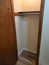 5721 Sheridan Rd, Unit 2 in Youngstown, OH - Building Photo - Building Photo