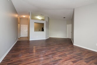 13403 Prestwick Dr in Riverview, FL - Foto de edificio - Building Photo