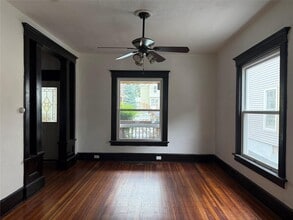 77 Grand Ave in Middletown, NY - Building Photo - Building Photo