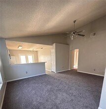 46 Belvoir Dr in Davenport, FL - Building Photo - Building Photo