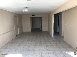 2642 E Kings Ave in Phoenix, AZ - Building Photo - Building Photo