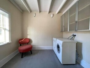 18 Popletown Rd in New Paltz, NY - Building Photo - Building Photo
