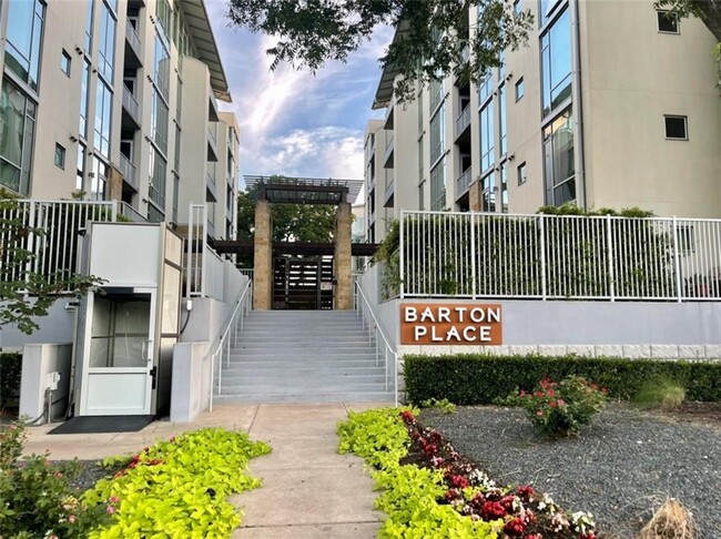 property at 1600 Barton Springs Rd
