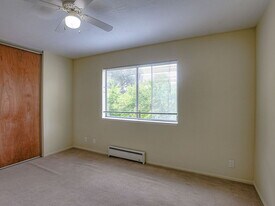 165 Okeefe St in Menlo Park, CA - Building Photo