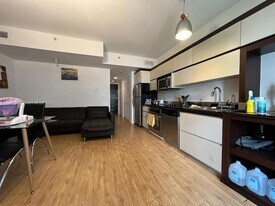 435 21st St, Unit 116 in Miami Beach, FL - Building Photo