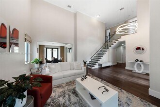 7567 SW 189th St, Unit 1 in Cutler Bay, FL - Building Photo - Building Photo