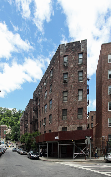 1-21 Nagle Ave in New York, NY - Building Photo