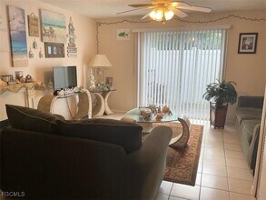 4641 SW Santa Barbara Pl in Cape Coral, FL - Building Photo - Building Photo