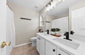 12536 Hennigan Place Ln in Charlotte, NC - Building Photo - Building Photo