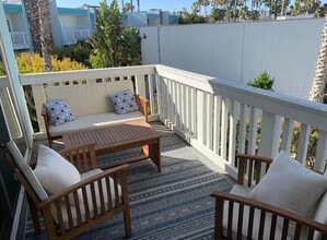 660 The Village in Redondo Beach, CA - Building Photo - Building Photo