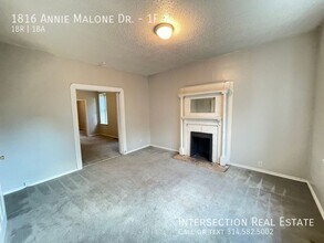 1816 Annie Malone Dr in St. Louis, MO - Building Photo - Building Photo