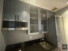 Avenue A in New York, NY - Building Photo - Building Photo