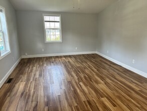 517 Sherwood Ave in Athens, TN - Building Photo - Building Photo