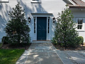 107 Wilton Rd in Westport, CT - Building Photo - Building Photo