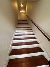 502 1/2 N Heliotrope Dr, Unit 502.5 in Los Angeles, CA - Building Photo - Building Photo